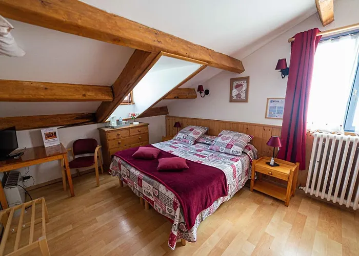 Restaurant La Source Hotel 2*