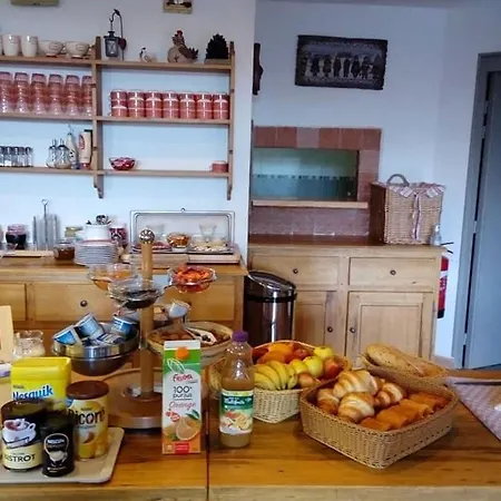 Restaurant La Source מלון 2*