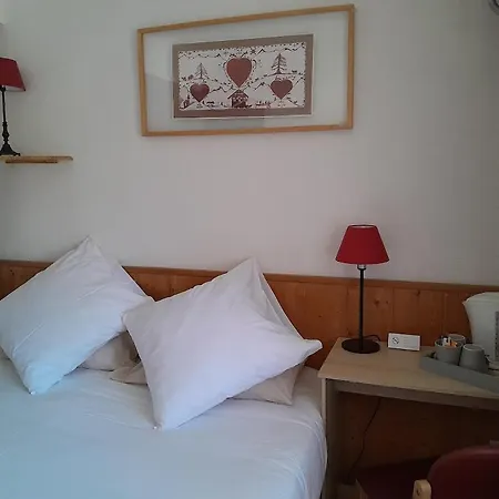Restaurant La Source Hotel 2*